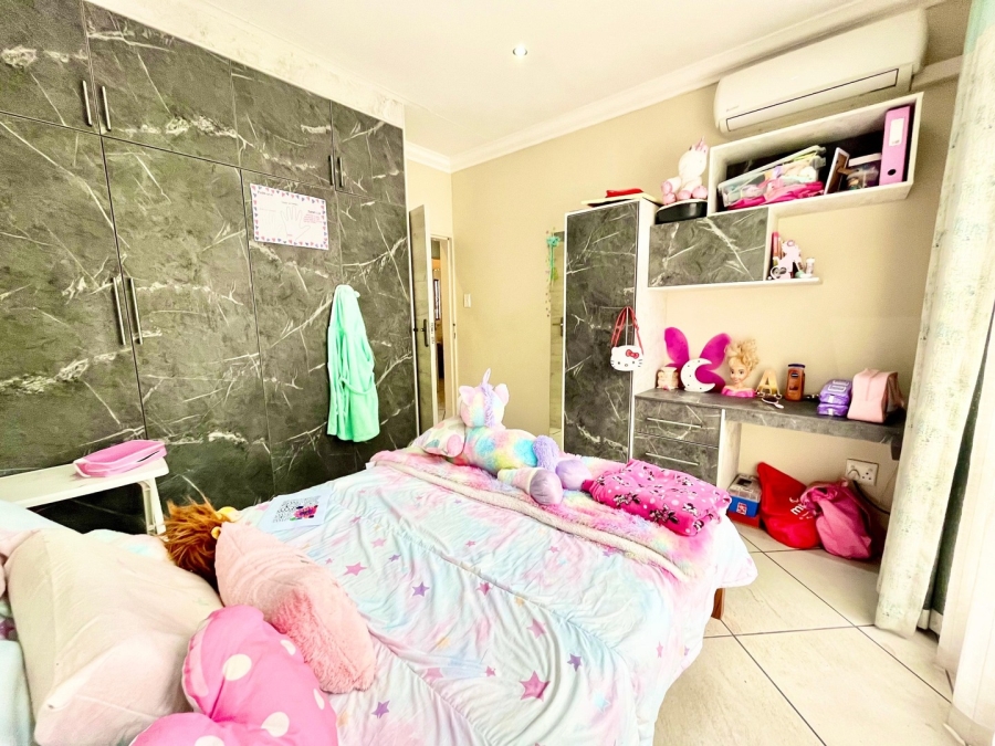 4 Bedroom Property for Sale in Safari Gardens North West